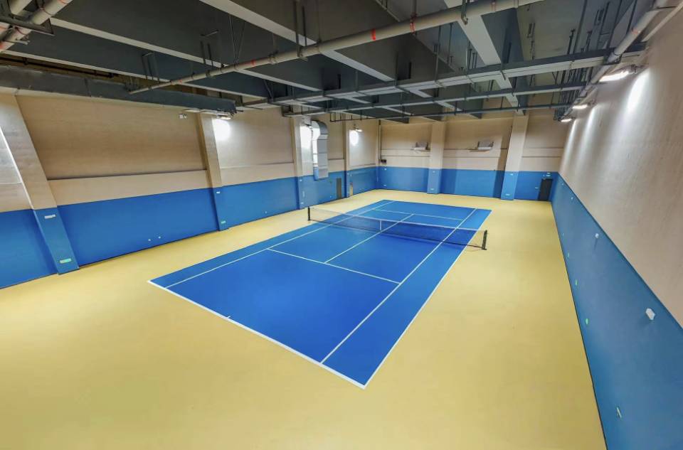 奥冠体育华南农业大学综合体育馆位于广东省广州市天河区紫荆路,可在网球地图查看广州市网球场订场方式。提供室内场、硬地场等场地。场馆设施包括洗手间、饮料售卖、沐浴间、停车方便。参考起价175元/小时起。